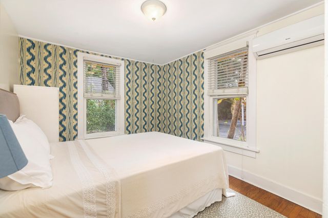 1211 Florida Avenue, West Palm Beach, FL 33401