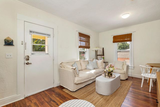 1211 Florida Avenue, West Palm Beach, FL 33401