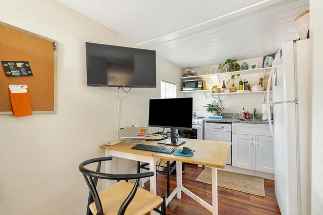 1211 Florida Avenue, West Palm Beach, FL 33401