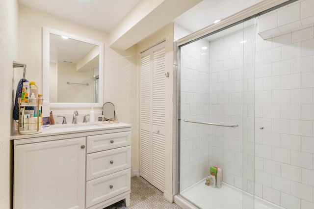 1211 Florida Avenue, West Palm Beach, FL 33401