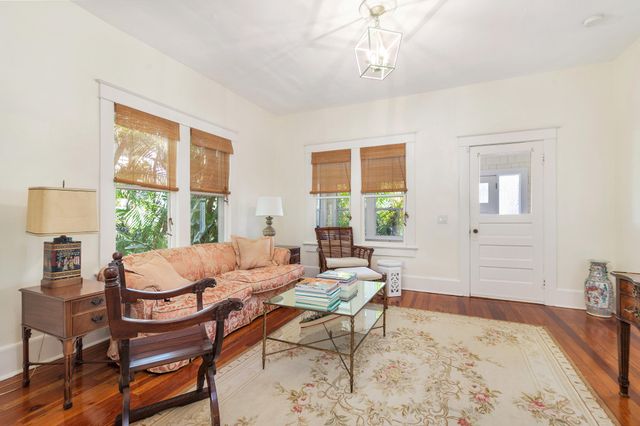 1211 Florida Avenue, West Palm Beach, FL 33401