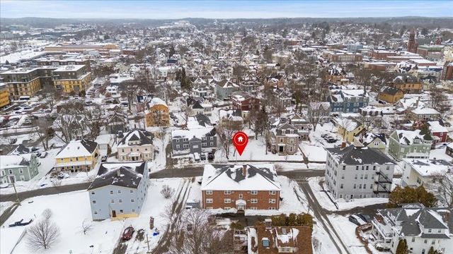 40 Railroad Ave B2, Beverly, MA 01915