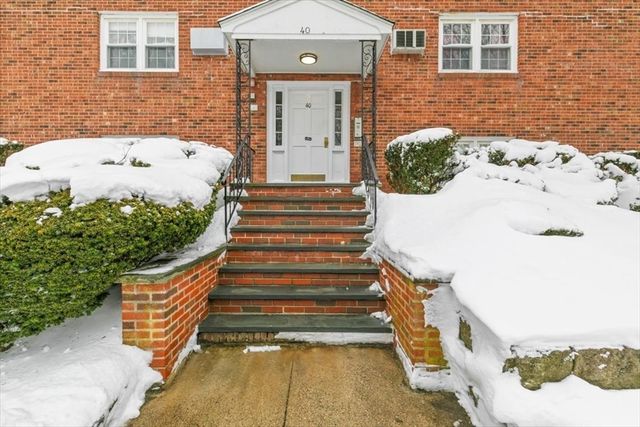 40 Railroad Ave B2, Beverly, MA 01915