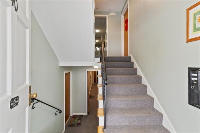 40 Railroad Ave B2, Beverly, MA 01915