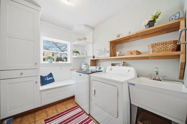 3249 Hendee Road, Blackman Twp, MI 49201