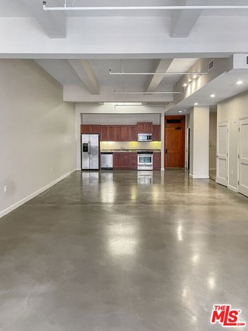 315 W 5th Street 414, Los Angeles, CA 90013