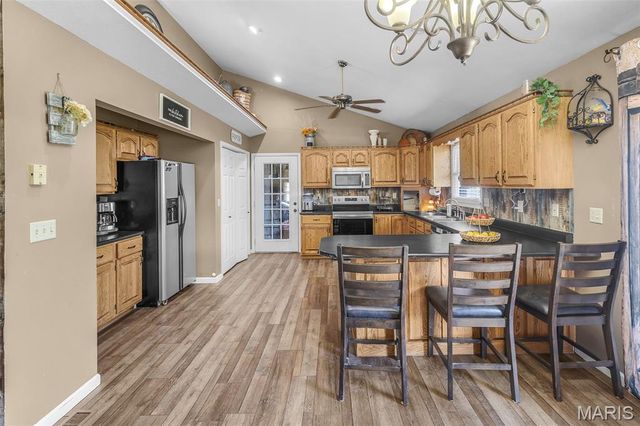 904 Pine Street, Sikeston, MO 63801