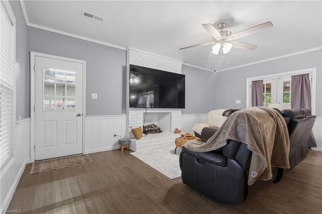 227 Christi Lane, Kernersville, NC 27284