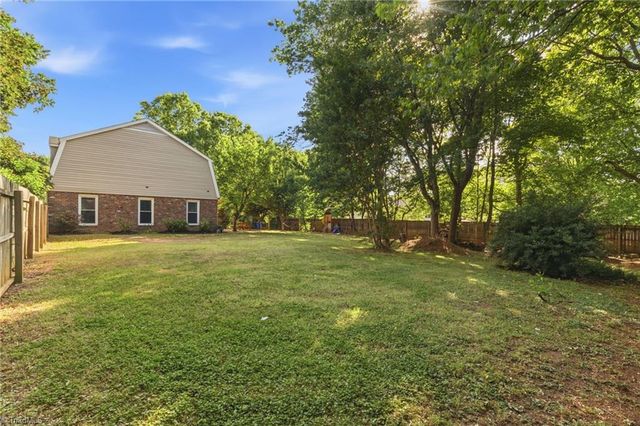 227 Christi Lane, Kernersville, NC 27284