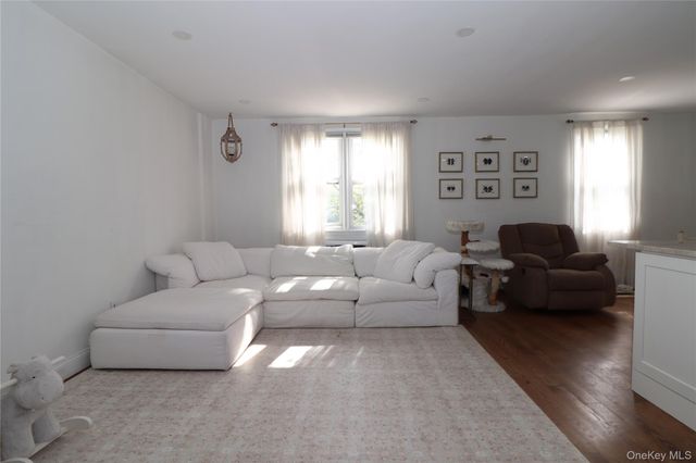 570 Broadway A3, Lynbrook, NY 11563