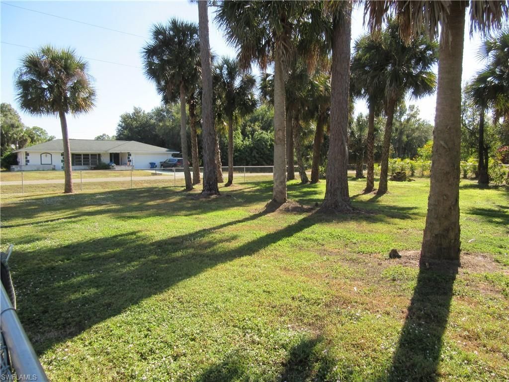 419 Broadway AVE, LEHIGH ACRES, FL 33972 — photo 3