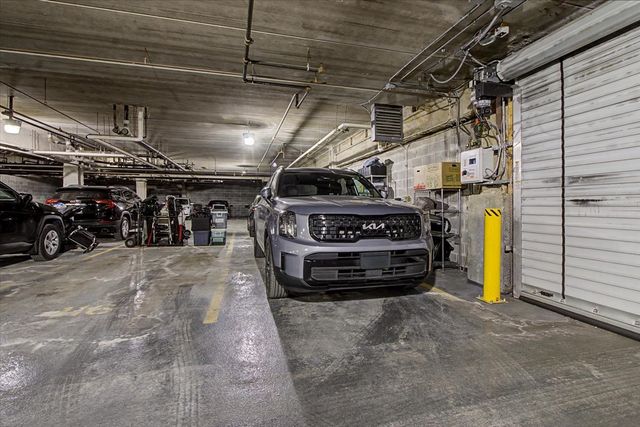 6420 Double Eagle Drive 501, Woodridge, IL 60517