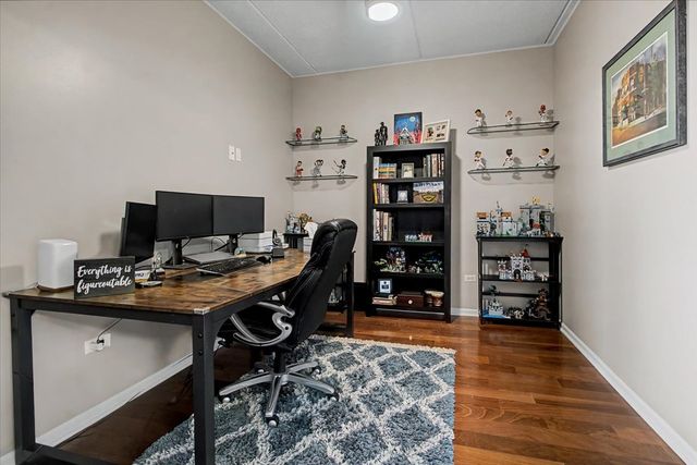 6420 Double Eagle Drive 501, Woodridge, IL 60517