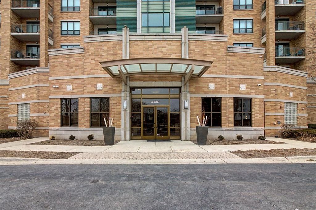 6420 Double Eagle Drive 501, Woodridge, IL 60517