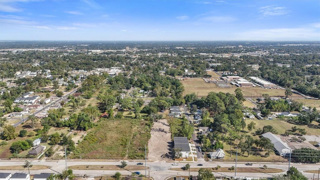 0 Wheatly St, Houston, TX 77091