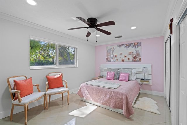 747 Avon Road, West Palm Beach, FL 33401