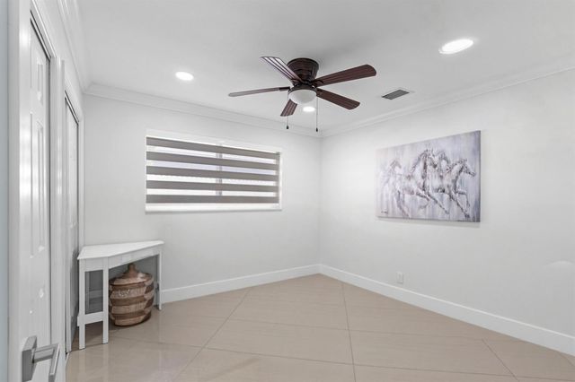 747 Avon Road, West Palm Beach, FL 33401