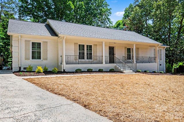 7806 Snowden Lane, Charlotte, NC 28270