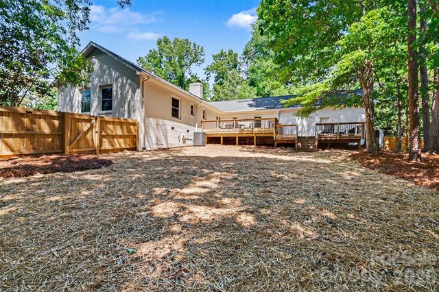 7806 Snowden Lane, Charlotte, NC 28270