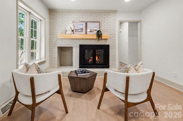 7806 Snowden Lane, Charlotte, NC 28270