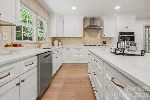 7806 Snowden Lane, Charlotte, NC 28270