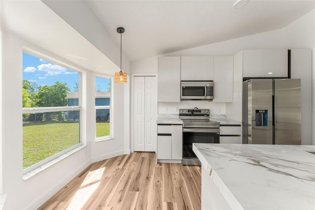 37 FIR TRAIL DRIVE, Ocala, FL 34472