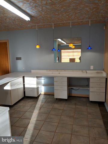 1093 DELSEA DR, Westville, NJ 08093