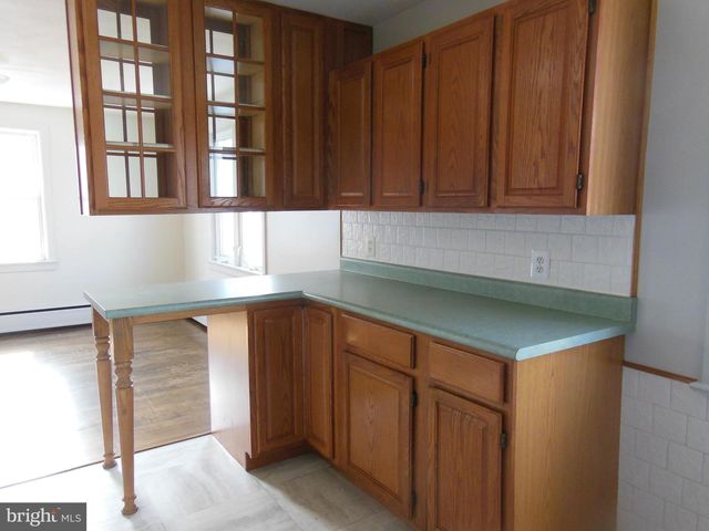 1093 DELSEA DR, Westville, NJ 08093