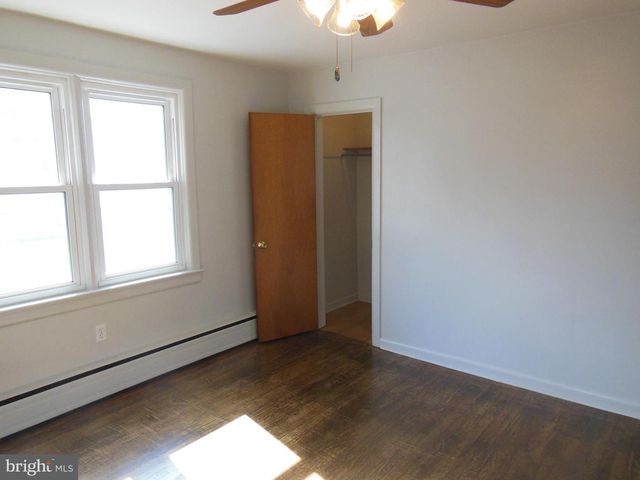 1093 DELSEA DR, Westville, NJ 08093