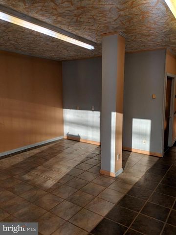 1093 DELSEA DR, Westville, NJ 08093