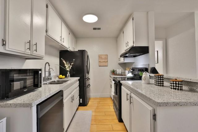 247 N Capitol Avenue 161, San Jose, CA 95127