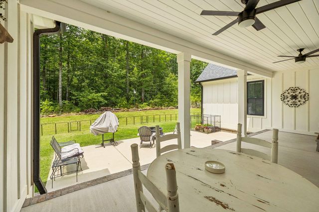 188 Horseshoe Bend Road E, Signal Mountain, TN 37377