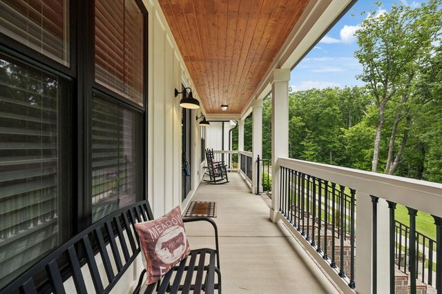 188 Horseshoe Bend Road E, Signal Mountain, TN 37377