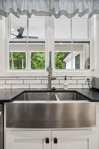 188 Horseshoe Bend Road E, Signal Mountain, TN 37377