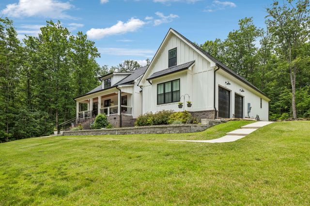 188 Horseshoe Bend Road E, Signal Mountain, TN 37377