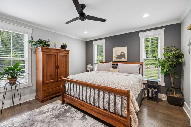 188 Horseshoe Bend Road E, Signal Mountain, TN 37377