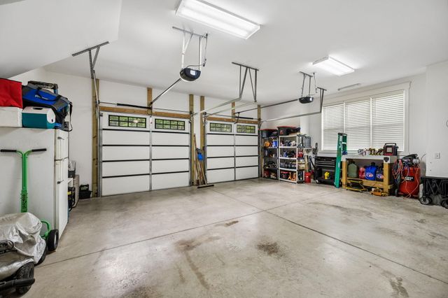 188 Horseshoe Bend Road E, Signal Mountain, TN 37377
