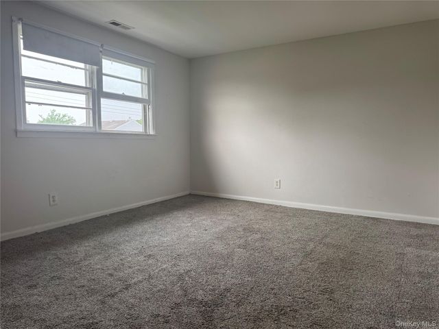 124 Parkdale Drive, North Babylon, NY 11703