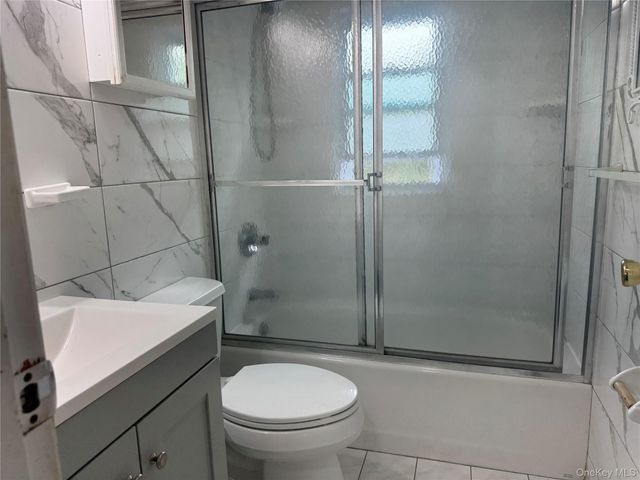 124 Parkdale Drive, North Babylon, NY 11703
