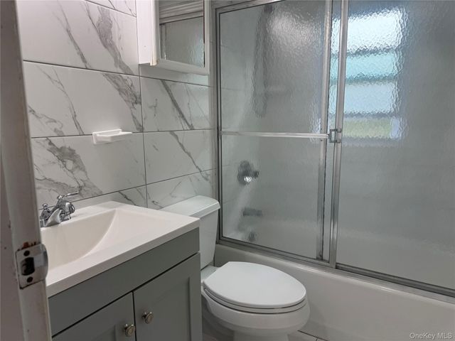 124 Parkdale Drive, North Babylon, NY 11703