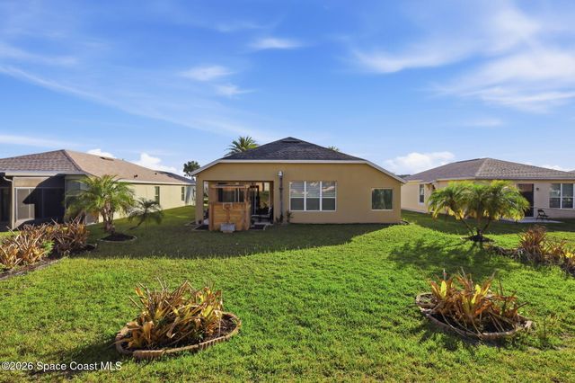 1574 Dittmer Circle SE, Palm Bay, FL 32909