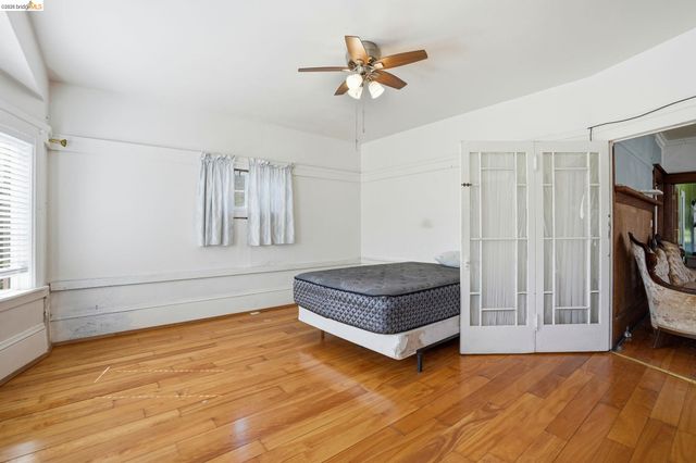 2015 50Th Ave, Oakland, CA 94601