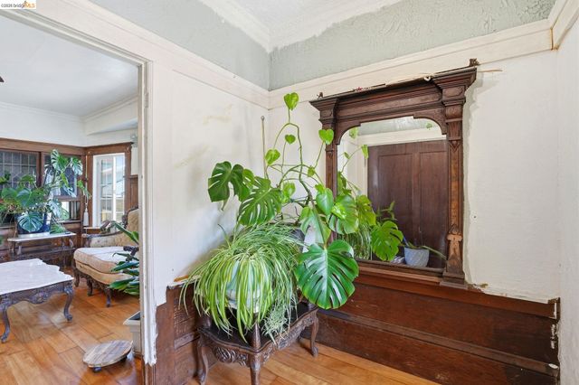 2015 50Th Ave, Oakland, CA 94601