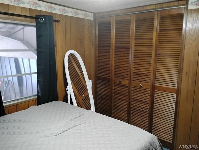 53 Carefree Lane, Cheektowaga, NY 14227