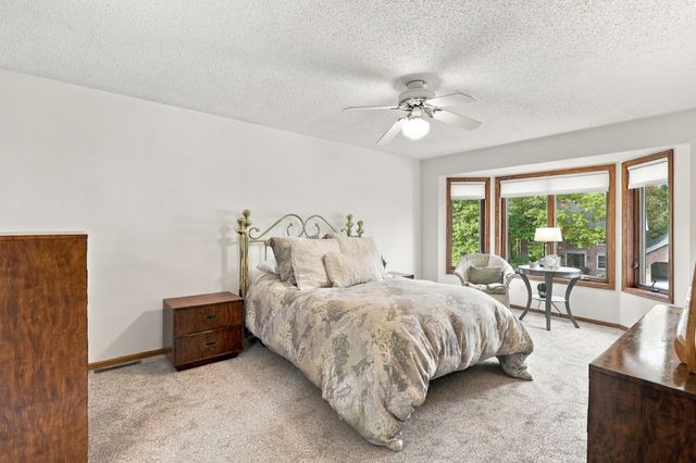 4772 London Lane, Eagan, MN 55122