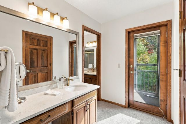 4772 London Lane, Eagan, MN 55122
