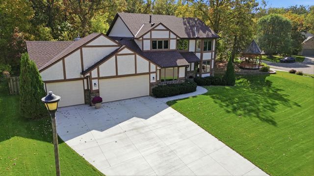 4772 London Lane, Eagan, MN 55122