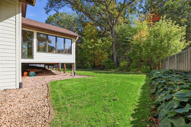 4772 London Lane, Eagan, MN 55122
