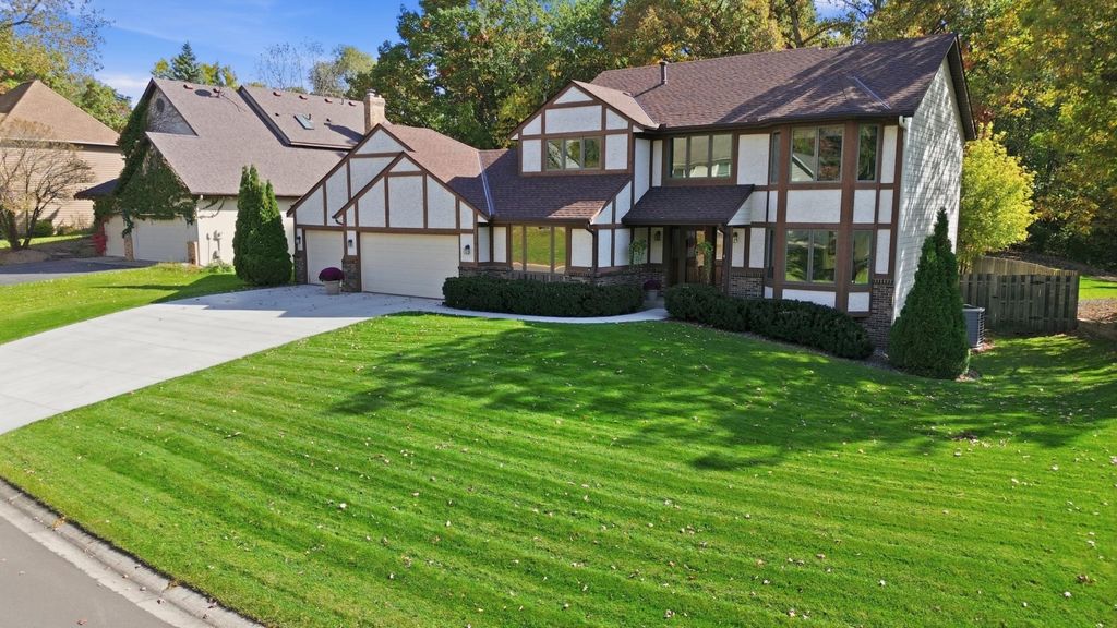 4772 London Lane, Eagan, MN 55122 — exterior