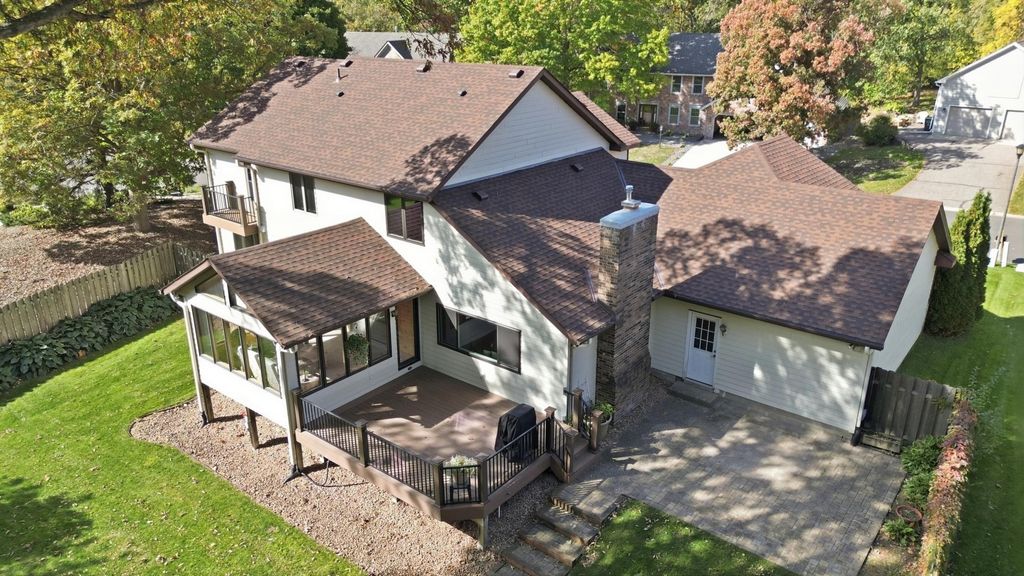 4772 London Lane, Eagan, MN 55122 — photo 2